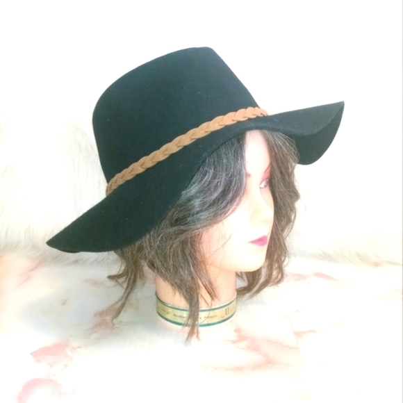 Boho Vibes Black Floppy Wool Hat - Picture 1 of 6